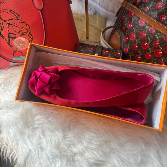kate spade red and pink satin bow flats - Picture 3 of 7